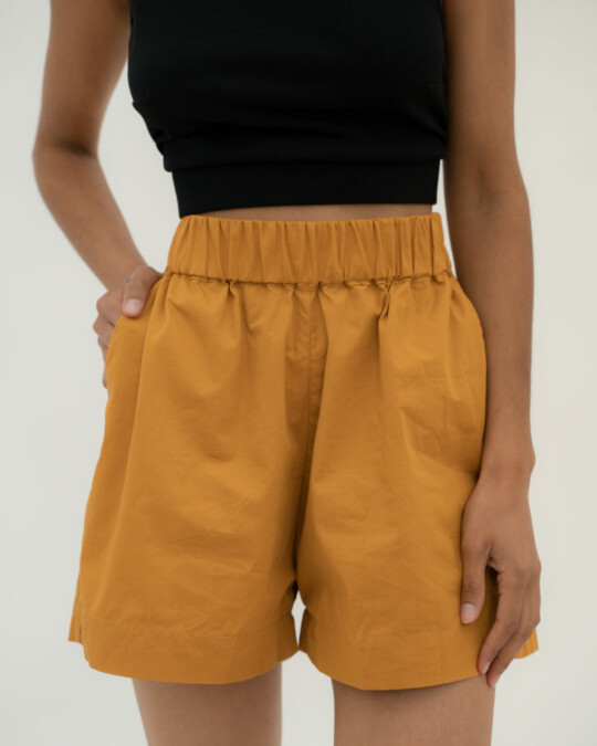 The PJ Shorts Dusty Orange_abbildung_model_bildnr1