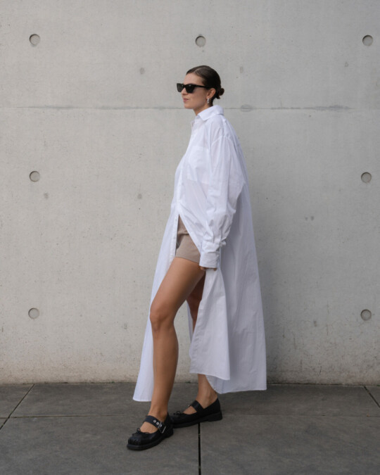 The Shirt Dress White_abbildung_model_bildnr0